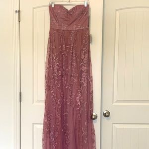 Lulu’s Strapless Maxi Dress